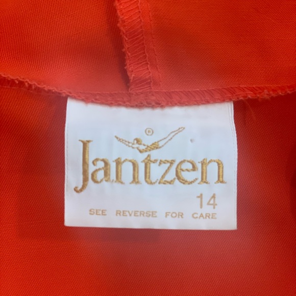 Jantzen #vintage hoodie. Size 14 #likenew Only worn a handful of times - Picture 2 of 4